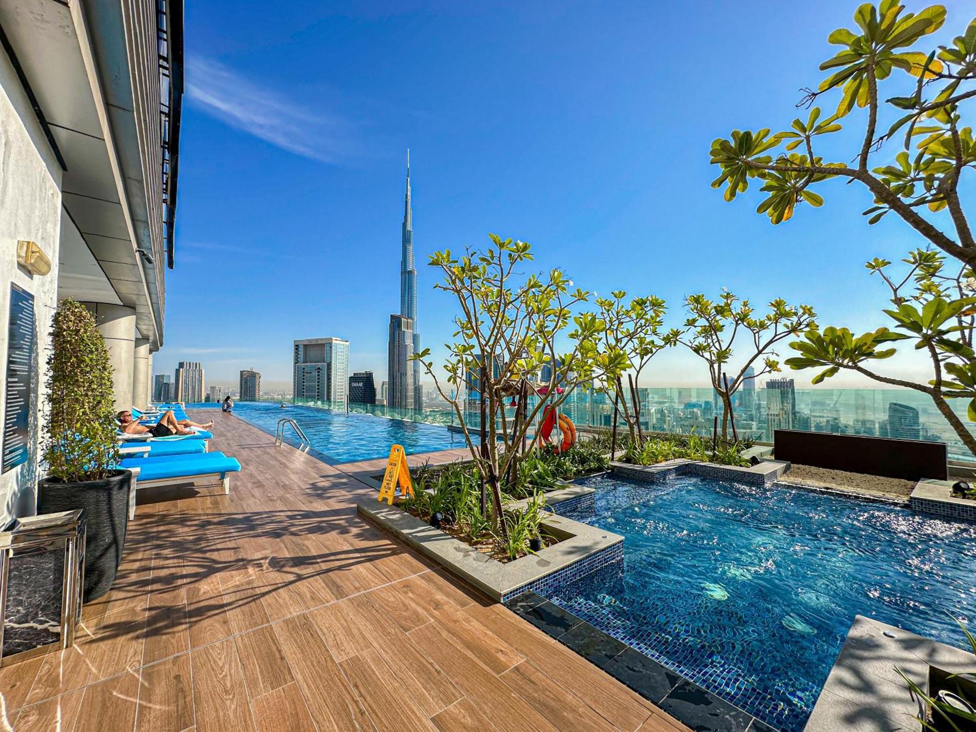 Apartment 64th Floor Skyline Pool With Burj Khalifa View In Paramount Midtown *