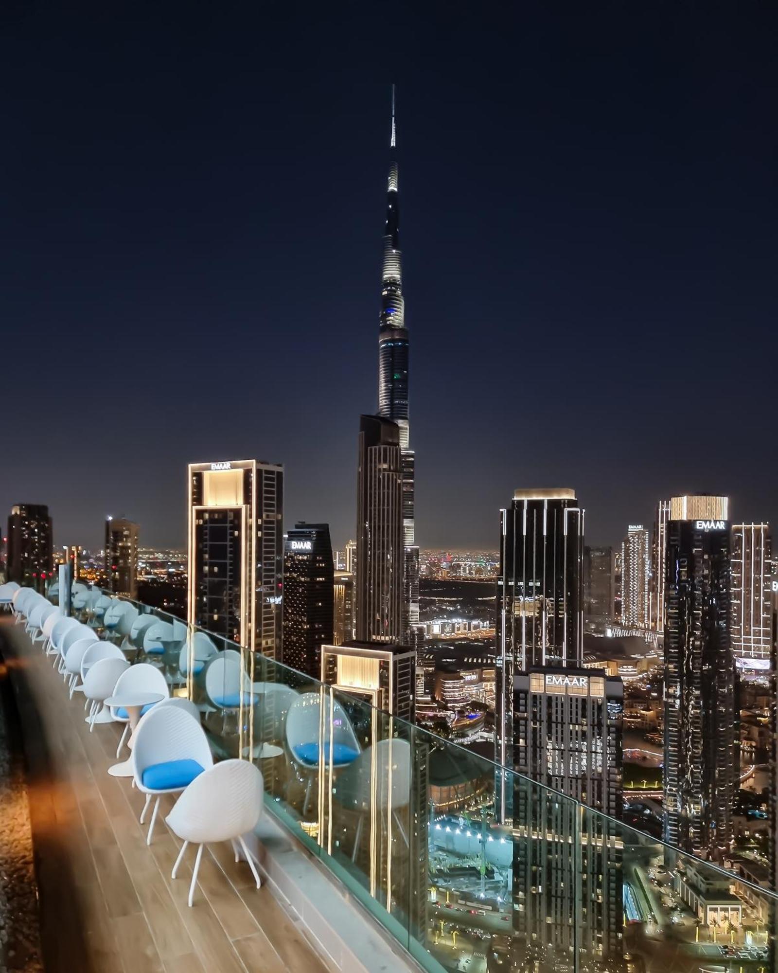 Apartment 64th Floor Skyline Pool With Burj Khalifa View In Paramount Midtown