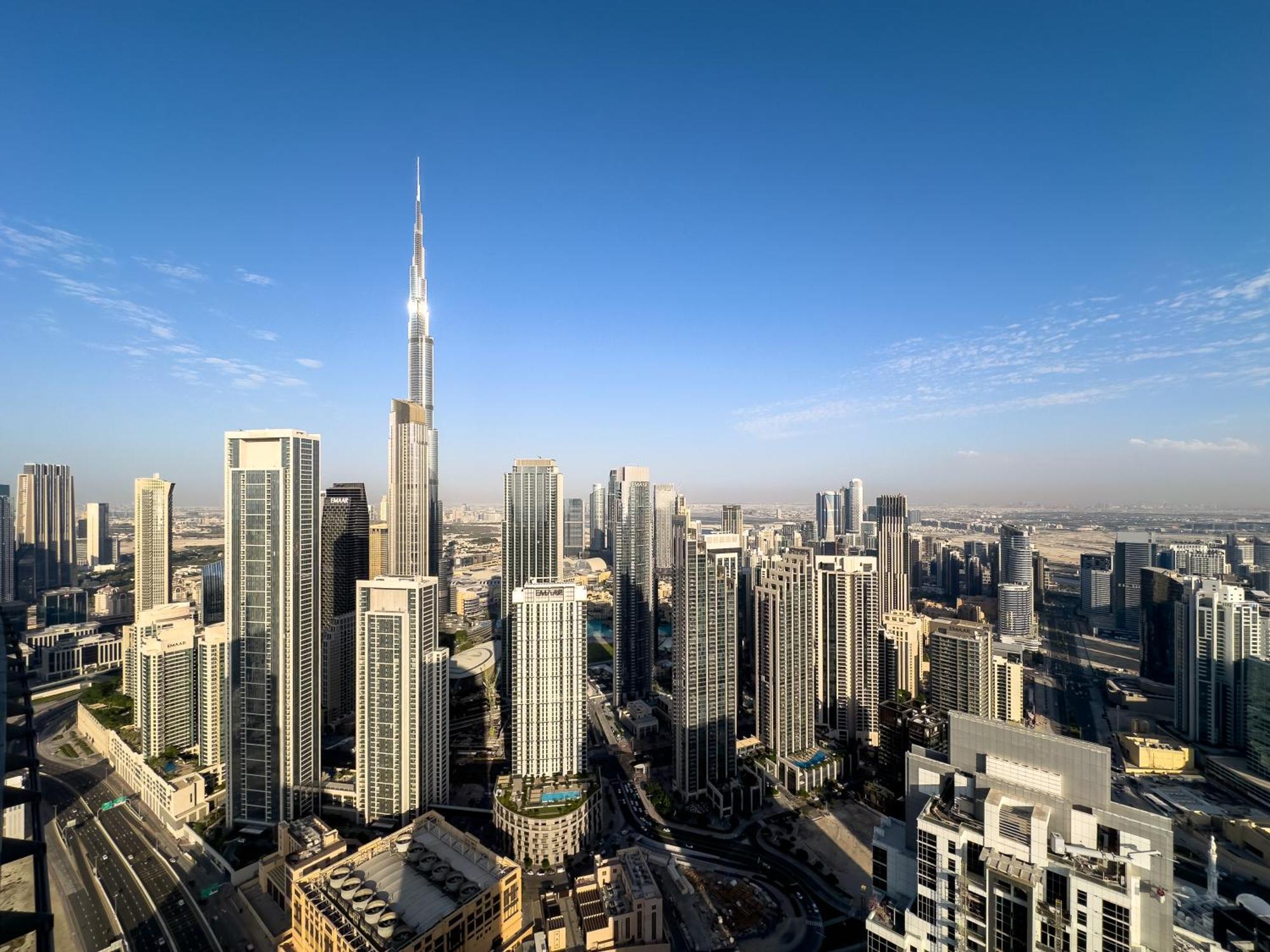 Apartment 64th Floor Skyline Pool With Burj Khalifa View In Paramount Midtown